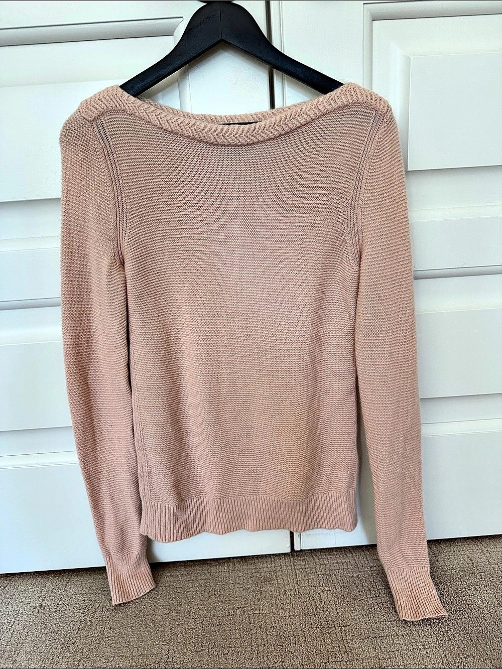 Banana Republic Pink Knit Sweater Size Small